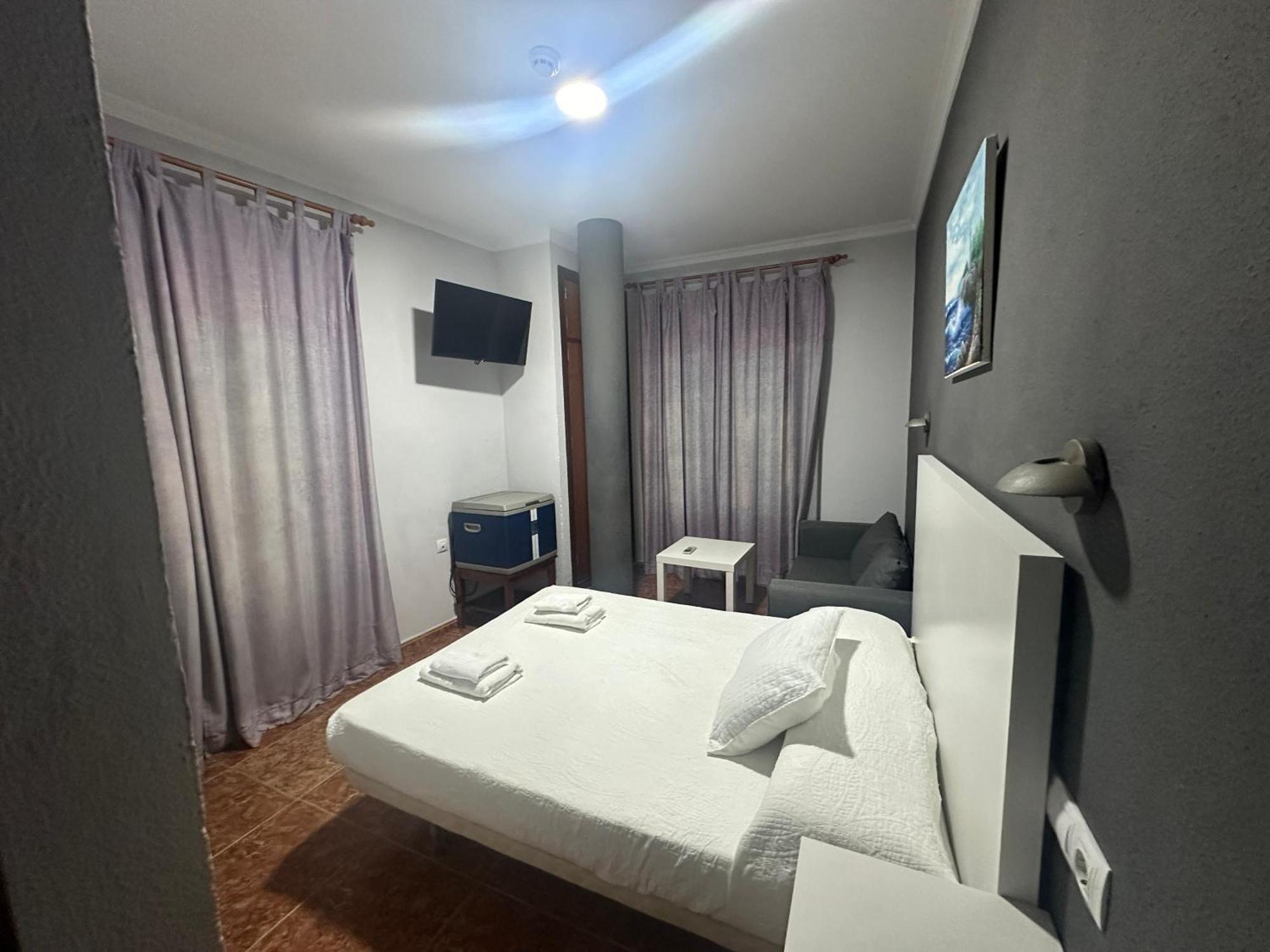 Hotel Hostal Tarik Tarifa Zewnętrze zdjęcie