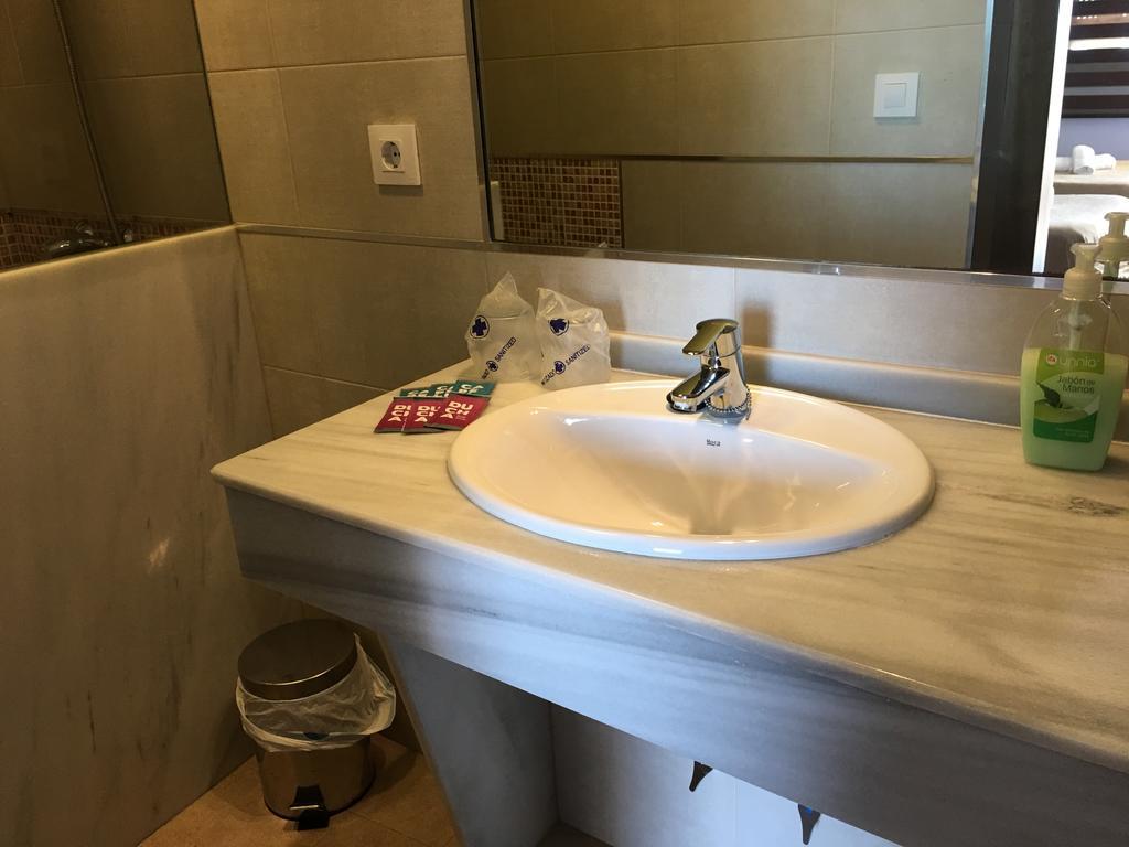 Hotel Hostal Tarik Tarifa Zewnętrze zdjęcie