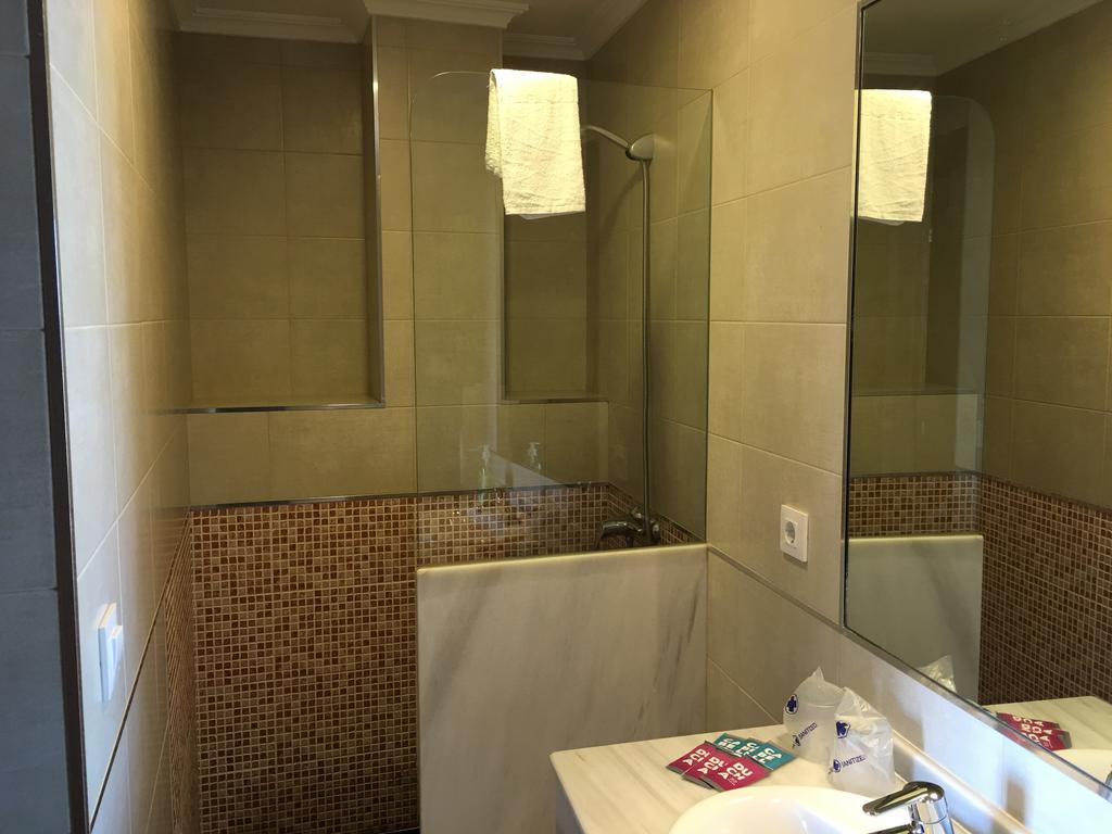 Hotel Hostal Tarik Tarifa Zewnętrze zdjęcie